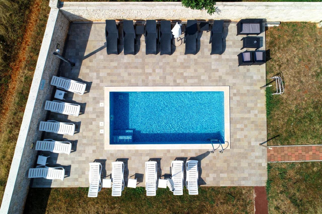 Apartments & Rooms Villa Adamovic Umag Dış mekan fotoğraf